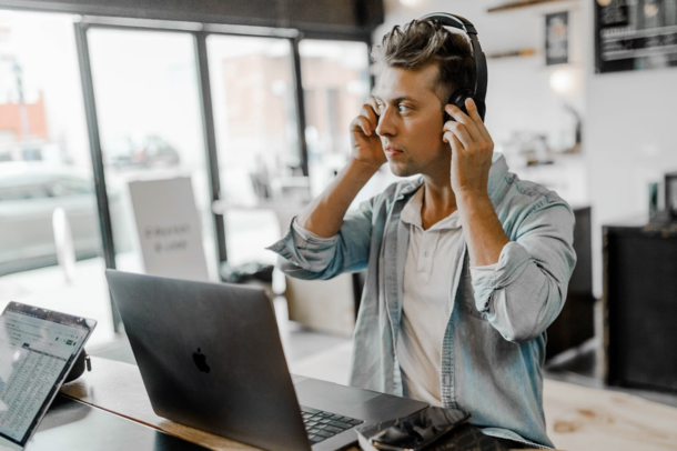 Bluppel team aan het werk